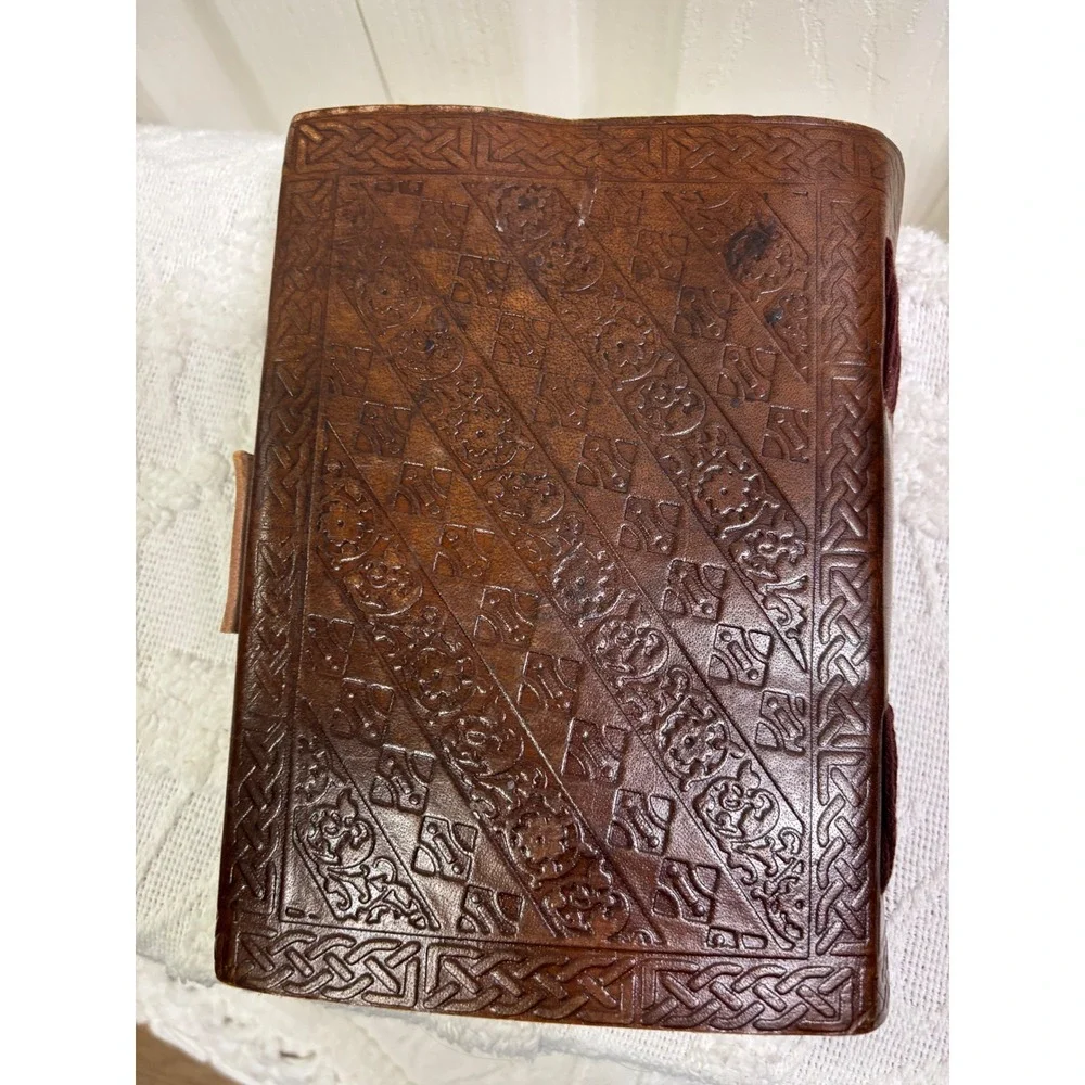 Vintage Leather Journal‎ Diary Notebook Blue Stone Embossed Handmade